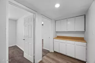 1427 W Anderson Dr, Phoenix, AZ 85023 - Photo 9