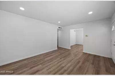 1427 W Anderson Drive, Phoenix, AZ 85023 - Photo 7