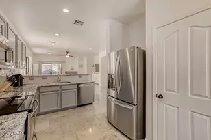 4036 E Angela Dr, Phoenix, AZ 85032 - Photo 9