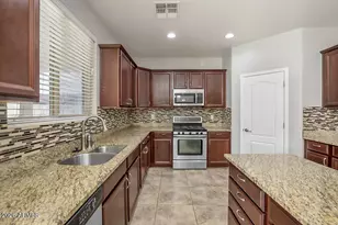 9185 W Mine Trail, Peoria, AZ 85383 - Photo 11