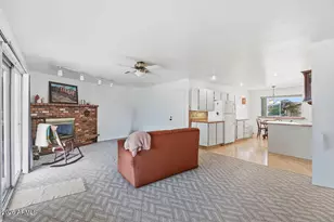 14860 N 21st Pl N, Phoenix, AZ 85022 - Photo 11