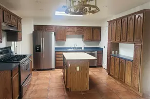 1621 S Marilyn Ann Dr, Tempe, AZ 85281 - Photo 5