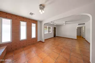 1621 S Marilyn Ann Dr, Tempe, AZ 85281 - Photo 5