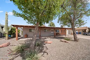 1621 S Marilyn Ann Dr, Tempe, AZ 85281 - Photo 3