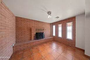 1621 S Marilyn Ann Dr, Tempe, AZ 85281 - Photo 7