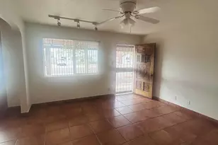 1621 S Marilyn Ann Dr, Tempe, AZ 85281 - Photo 5