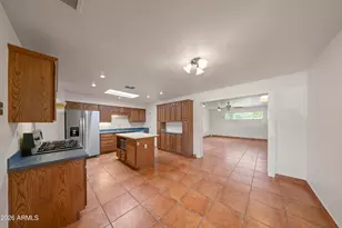 1621 S Marilyn Ann Dr, Tempe, AZ 85281 - Photo 13