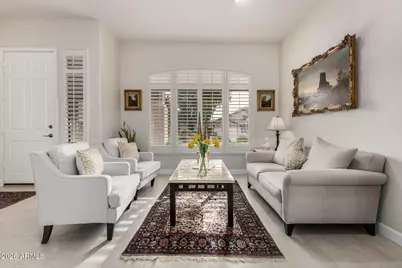 4214 E Kirkland Road, Phoenix, AZ 85050 - Photo 9