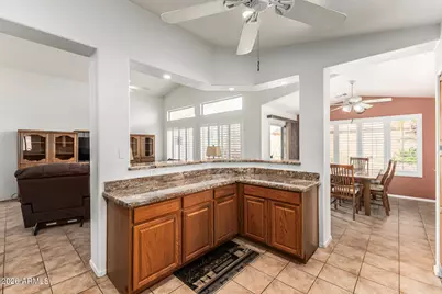 11248 E Dartmouth Circle, Mesa, AZ 85207 - Photo 17