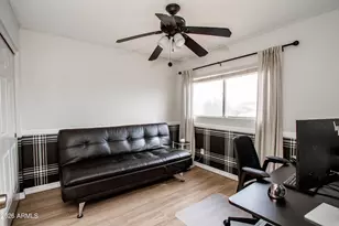 3920 E South Fork Dr, Phoenix, AZ 85044 - Photo 31