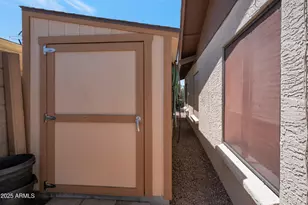 3227 W Kristal Way, Phoenix, AZ 85027 - Photo 31