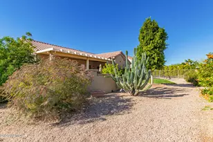 19877 N Crimson Ridge Way, Surprise, AZ 85374 - Photo 23