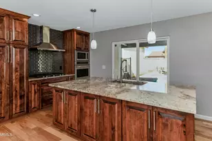 3444 W Corrine Dr, Phoenix, AZ 85029 - Photo 9