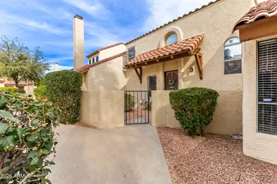 6533 N 7th Avenue #16, Phoenix, AZ 85013 - Photo 1