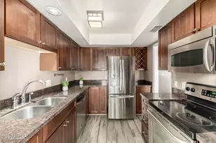 6533 N 7th Ave, Phoenix, AZ 85013 - Photo 11