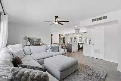 8601 E Windsor Avenue E, Scottsdale, AZ 85257 - Photo 9