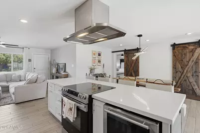 8601 E Windsor Avenue E, Scottsdale, AZ 85257 - Photo 3