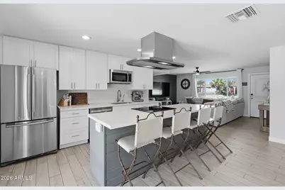 8601 E Windsor Avenue E, Scottsdale, AZ 85257 - Photo 5