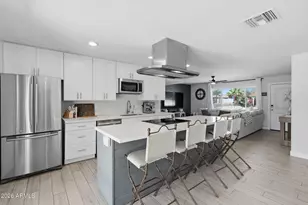 8601 E Windsor Ave E, Scottsdale, AZ 85257 - Photo 5