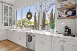 3715 E Sells Dr, Phoenix, AZ 85018 - Photo 17