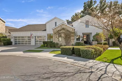 3715 E Sells Drive, Phoenix, AZ 85018 - Photo 1