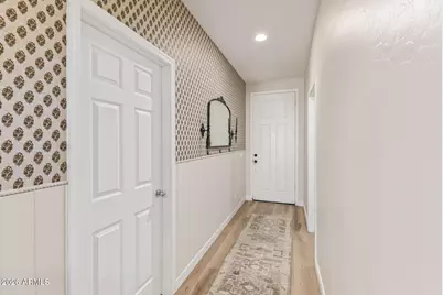 22351 N 185th Avenue, Surprise, AZ 85387 - Photo 7