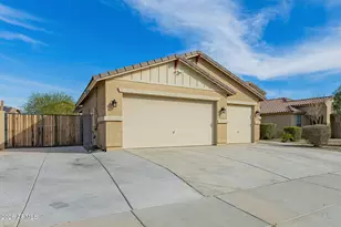 22351 N 185th Ave, Surprise, AZ 85387 - Photo 37