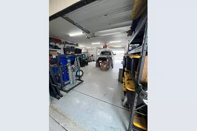 22351 N 185th Avenue, Surprise, AZ 85387 - Photo 33