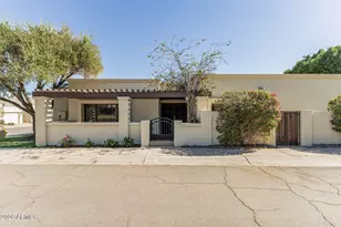 4701 E Winston Dr, Phoenix, AZ 85044 - Photo 1