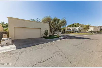 4701 E Winston Drive, Phoenix, AZ 85044 - Photo 5