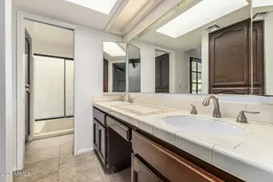 4701 E Winston Dr, Phoenix, AZ 85044 - Photo 19