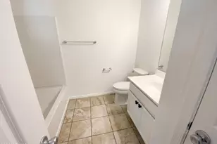 11682 N 166th Dr, Surprise, AZ 85388 - Photo 9