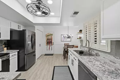 18622 N 94th Avenue, Peoria, AZ 85382 - Photo 11