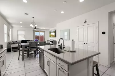 23132 N 126th Lane, Sun City West, AZ 85375 - Photo 7