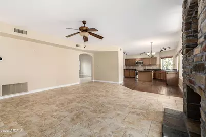 523 E Mountain Sky Avenue, Phoenix, AZ 85048 - Photo 11