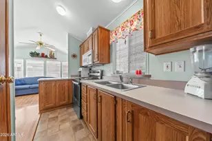 17200 W Bell Rd, Surprise, AZ 85374 - Photo 13