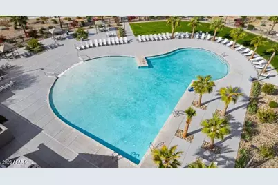 5035 N 87th Drive, Glendale, AZ 85305 - Photo 11