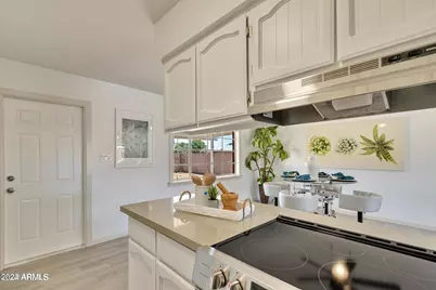 3719 W Rovey Avenue, Phoenix, AZ 85019 - Photo 3