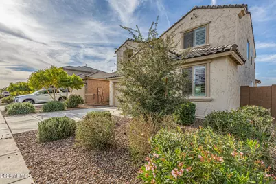 32426 N Daylight Drive, San Tan Valley, AZ 85144 - Photo 3