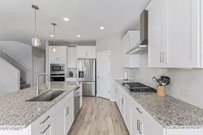 32426 N Daylight Drive, San Tan Valley, AZ 85144 - Photo 11