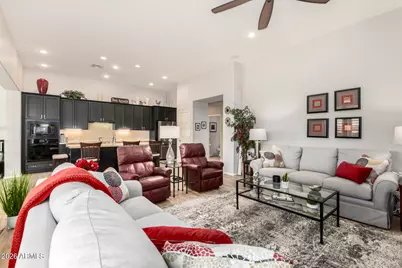 4407 W Aztec Drive, Eloy, AZ 85131 - Photo 9