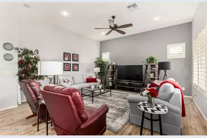 4407 W Aztec Drive, Eloy, AZ 85131 - Photo 9