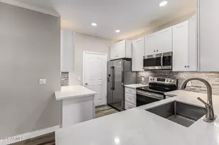 16013 S Desert Foothills Pkwy, Phoenix, AZ 85048 - Photo 15