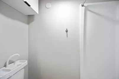 3025 N 32nd Street #9, Phoenix, AZ 85018 - Photo 9