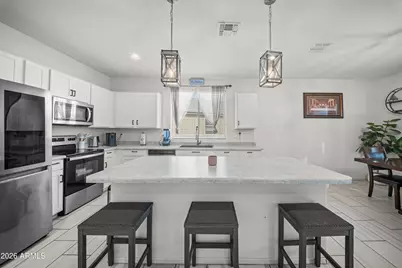 21541 W Hopi Street, Buckeye, AZ 85326 - Photo 7