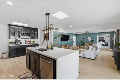 8516 E Lewis Avenue, Scottsdale, AZ 85257 - Photo 7