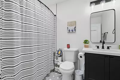 8516 E Lewis Avenue, Scottsdale, AZ 85257 - Photo 17