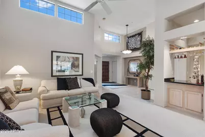 10497 E Cinnabar Avenue, Scottsdale, AZ 85258 - Photo 13