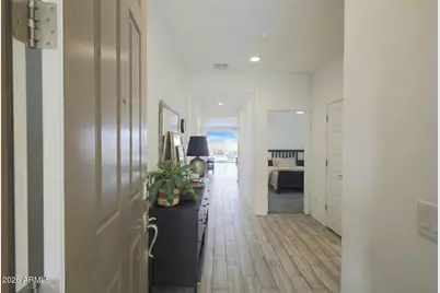 2318 E Harwell Road, Phoenix, AZ 85042 - Photo 7