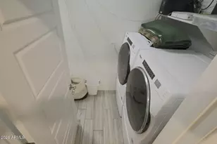 2318 E Harwell Rd, Phoenix, AZ 85042 - Photo 51